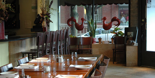 Corner Table : Minneapolis Restaurant